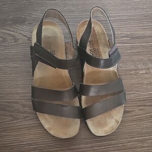 Naot Kayla Leather Strappy Open Toe Wedge Sandals Black Size 8-8.5 (39)